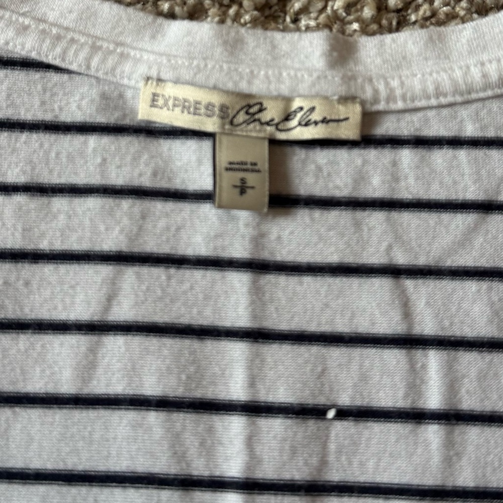 Express Tank Top - Picture 3 of 3
